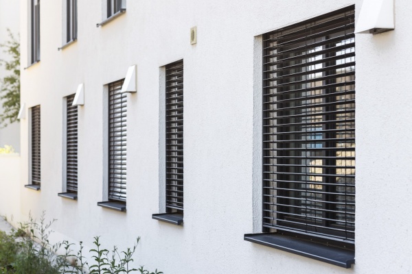 ELITE XT - Fenster mit installierter Raffstore